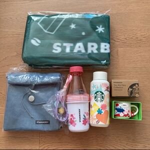 スターバックス 福袋 2022 内 5点