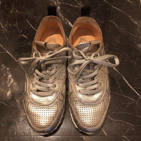 tod's トッズ スニーカー