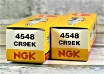 ＮＧＫ　ＣＲ９ＥＫ　２本セット　カワサキ　ＺＸ－４　ＺＸ４００Ｇ　８８ー　適合　新品！_画像1