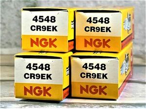 ＮＧＫ　ＣＲ９ＥＫ　４本セット　カワサキ　ザンザス４００　ＺＲ４００Ｄ　９２ー　適合　新品！