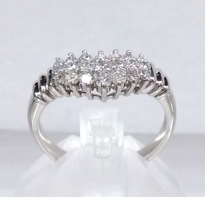 ヤフオク! -pt900 0.5ct ダイヤモンド リング(指輪)の中古品・新品・未 