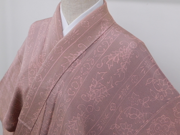 楽布特選 P5608 手描きローケツ染め縮緬小紋袷 k, 女性和服, 着物, 小紋, 仕立て上がり