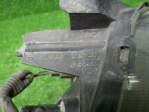 ホンダ　RF5/6　ステップワゴン　スパーダ　右ヘッドライト　HID　191024003_画像6