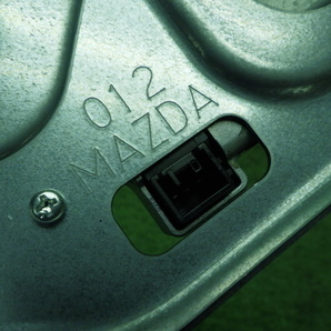 マツダ DK DK5AW CX-3 リア ワイパーモーター 210312041の画像4
