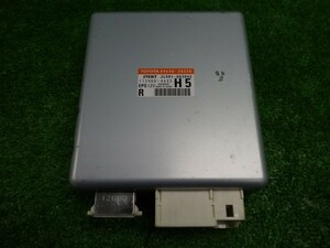 トヨタ ZRR75 ノア パワステコンピューター 89650-28220 200319013