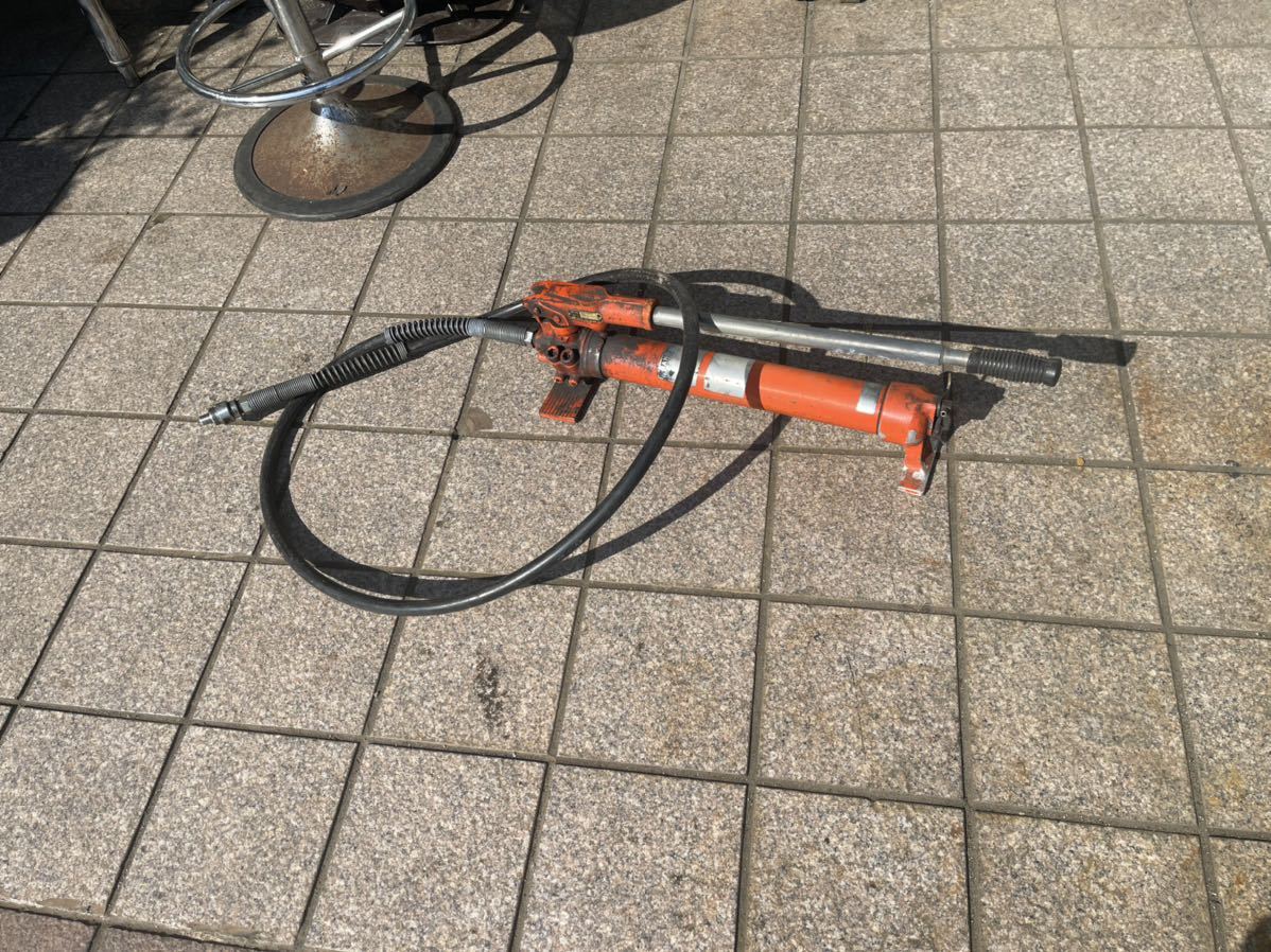 大阪ジャッキ 手動油圧ポンプの値段と価格推移は?|5件の売買データ