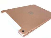 θ【Bランク】Apple au 【SIMロック解除済み】 iPad（第7世代） Cellular 128GB ゴールド MW6G2J/A 〇判定 本体のみ S74787847825_画像3