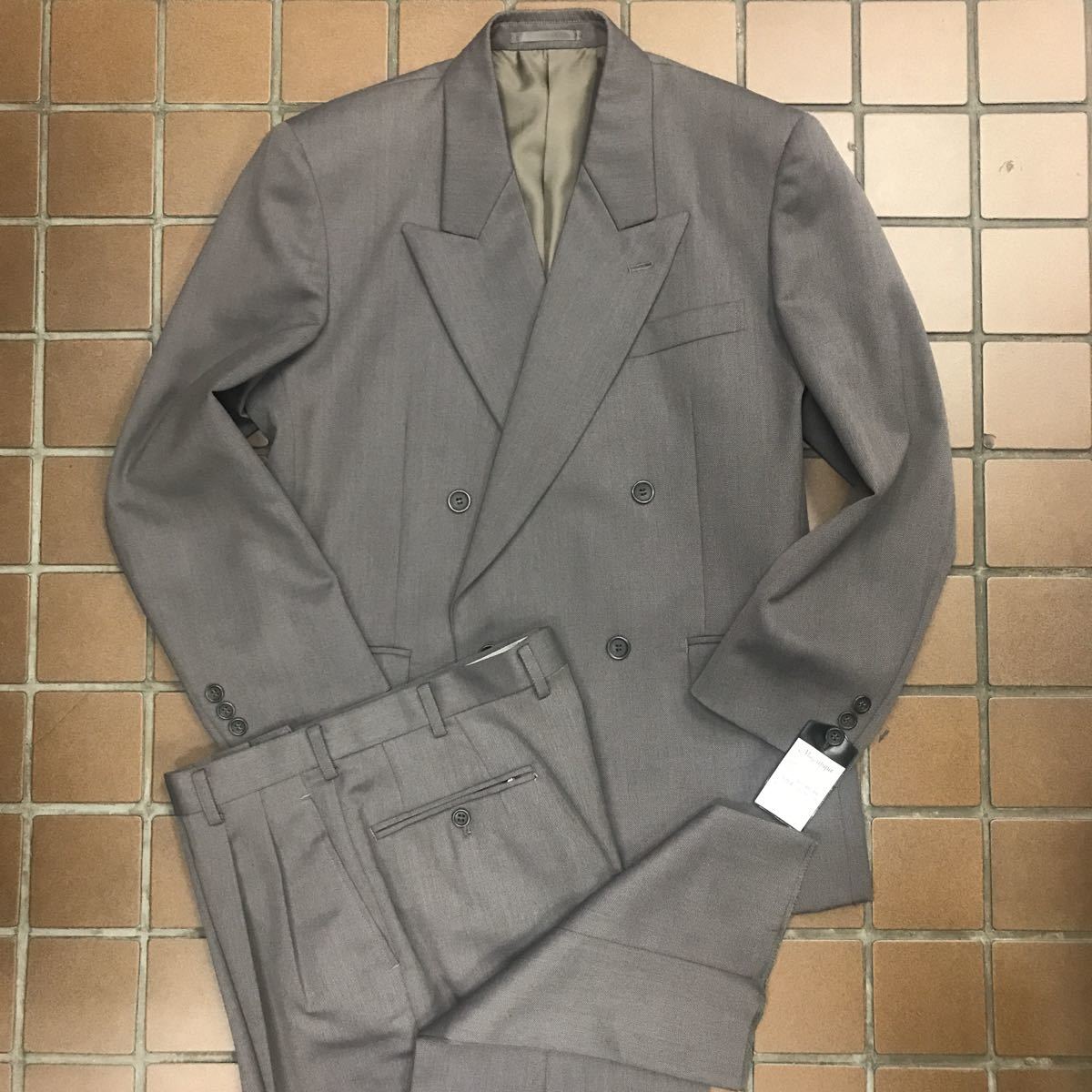 ヤフオク! -90年代 スーツの中古品・新品・未使用品一覧