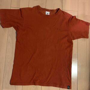 vintage 90s【PATAGONIA】パタゴニア ロゴプリント Tシャツ Sサイズ 色褪せ 胸ロゴ Beneficial T 古着 メキシコ製 エンジ 半袖Tシャツ