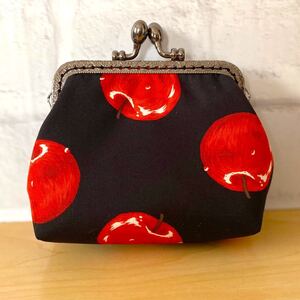 がま口ポーチ(アップル) ハンドメイド