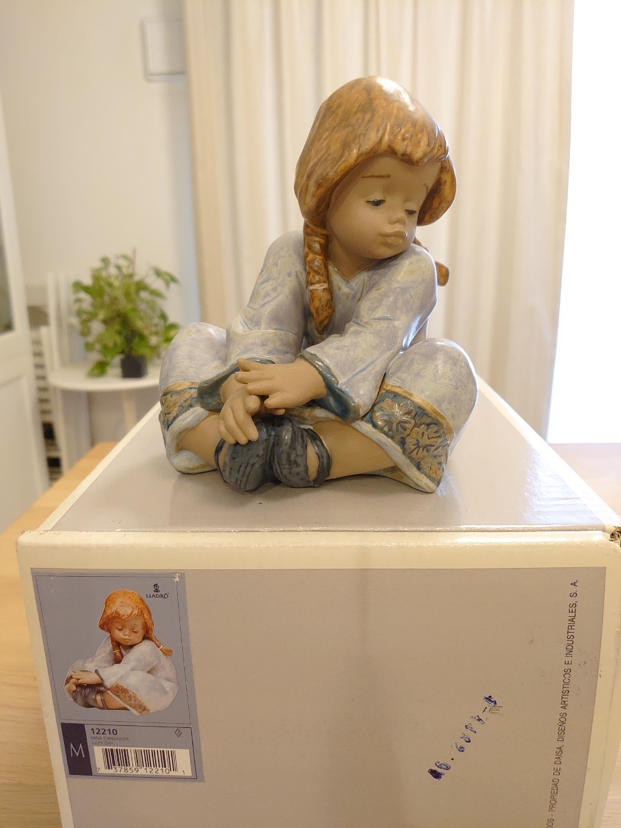 注目ブランド 極美品 絶版 リヤドロ LLADRO 1本タイプ 可愛い仔猫 元箱