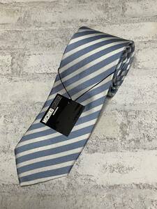 新品ミチコロンドン日本製ネクタイ 　シルク100%お買い得サービス　サックスと白コラボの綺麗なストライプ