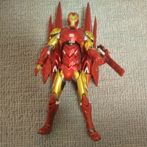 S.H.Figuarts アイアンマン (テックオン アベンジャーズ) [BANDAI SPIRITS]