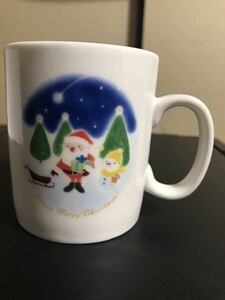 【中古品】メリーメリークリスマス サンタさん 雪だるま そり マグカップ コーヒーカップ コップ