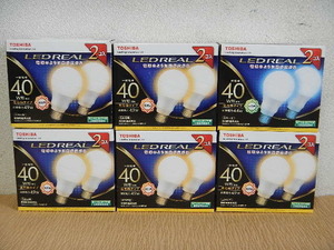 東芝LED電球　電球のように光が広がる　40w相当　電球色　E26口金　２個入り×6個　12球まとめて　パッケージスレ等あります。