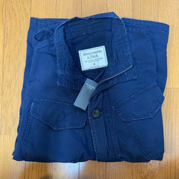 ☆アバクロ☆Abercrombie&Fitch☆ジャケット☆Mサイズ☆紺色☆未使用☆