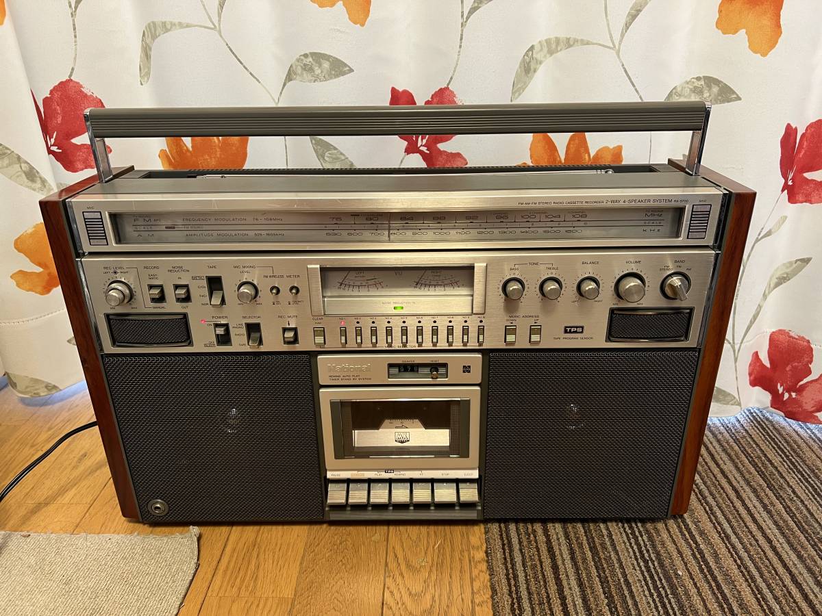 ヤフオク! -「5700」(ラジカセ) (カセットデッキ)の落札相場・落札価格 ヤフオク! -「5700」(ラジカセ) (カセットデッキ)の落札相場・落札価格