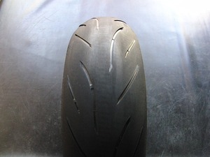 単品中古タイヤ!ブリヂストン◎S21. 180/55ZR17. YZF-R6など. さ579:20022