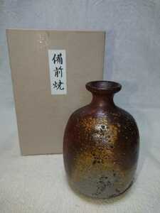  super cheap Bizen . flower vase ( height 10. calibre 3. bottom diameter 5.) postage Y350. 