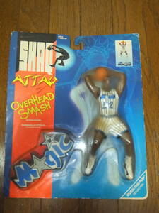 シャキールオニール フィギュア　パッケージは汚いですが未開封品です　プロバスケットボール　オーランドマジック