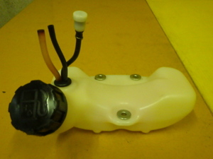 ☆RYOBI 刈払機 EKK-2660L (1) 燃料タンク☆