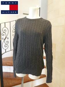 美品 TOMMY HILFIGER　(トミー ヒルフィガー) ★グレー　ケーブル編み　セーター　S