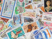 海外切手　南アフリカ共和国 ３０枚　使用済切手 外国切手 コラージュ 紙もの おすそ分けに_画像9