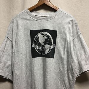 オールド　アメリカ製　GLOBAL ALLIANCE プリントTシャツシャツ　古着　90s 00s ヴィンテージ　オートミール　USA 米国製　コットン