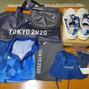 TOKYO 2020 オリンピック　パラリンピック　ボランティア　8点セット　未使用品　試着のみ　サイズXS 23.5cm 