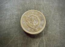 2銭銅貨 明治13年 送料無料 （13697）　　　　硬貨 古銭 アンティーク　日本 貨幣 近代 コレクション _画像1