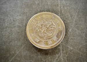 2銭銅貨 明治14年 送料無料 （13727）　　　　硬貨 古銭 アンティーク　日本 貨幣 近代 コレクション 