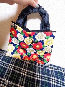 ハンドメイド 和柄 花柄猫柄 ミニバッグ ポーチ