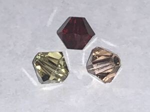 Ценный цвет Swarovski Crystal Beads # 5301 Soloban 4 мм [3 типа атласной миксы] Светло -персик Sham Jong Kill Total 74 кусочки