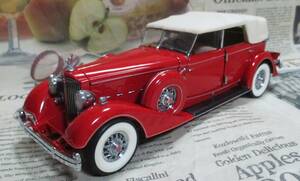 * ultra rare out of print * Franklin Mint *1/24*1934 Packard Convertible Sedan red 