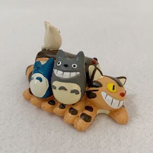 Большой Totoro &amp; Naka Totoro &amp; Small Totoro &amp; Cat Bus "Соседний Totoro" Рисунок ★ Приблизительно 5 см в размере &lt;K5