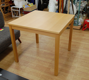 無印良品 ダイニングテーブル 幅80×奥80×高72cm ブナ材突板 食卓テーブル 正方形 良品計画 MUJI 札幌市