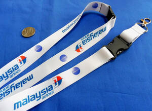  Malaysia aviation one world with logo removable type neck strap white (Malaysia Airlines/One world/kalarun pool / Eara in goods /ID company member proof )