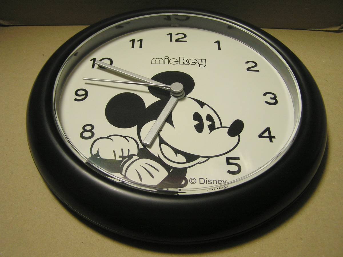 ヤフオク! -ミッキーマウス(置時計、掛時計)の中古品・新品・未使用品一覧