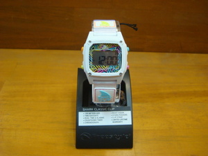 新品Freestyle(フリースタイル) SHARK CLASSIC SINCE 81'(シャーククラシックシンス81) NEON WHITE #101116