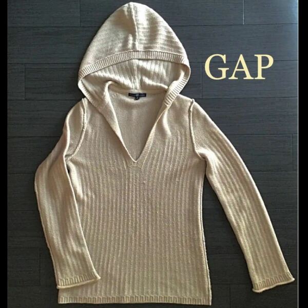 GAP ニットパーカー　Mサイズ