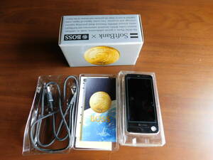 希少 白ロム ソフトバンク サントリーコーヒー「BOSS」コラボレーションスマートフォン「ボス電 SoftBank 107SH B」限定2000台