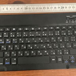 Bluetooth接続 ワイヤレスキーボード 薄型 小型 タブレットに最適 充電ケーブル付き