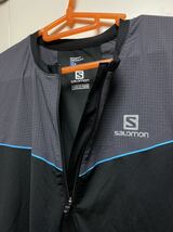 送料格安スピード発送！美品★SALOMONサロモン吸汗速乾ジップＴシャツ★Sサイズ登山トレランマラソンジョギング陸上トレッキング_画像2