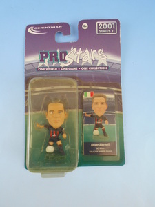 未開封品 CORINTHIAN コリンシアン PRO STARS 2001 シリーズ11 Oliver Bierhoff オリバー・ビアホフ ACミラン