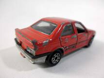 ミニカー【PEUGEOT 405 Mi 16】Majorette/1:62/赤/旧車/プジョー_画像2