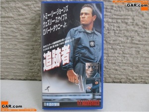 KJ25 VHS/ビデオ 映画 「追跡者」 日本語吹替版 トミー・リー・ジョーンズ ウェズリー・スナイプス ロバート・ダウニーJr.