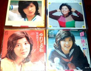 桜田淳子シングルレコード４枚　はじめての出来事／白い風よ／天使のくちびる／ゆれてる私　稀少　RM07