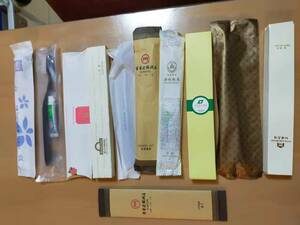 **( valuable )( new goods unopened ) China. hotel amenity soap toothbrush piece packing 10 piece together + comb (No.3283)**