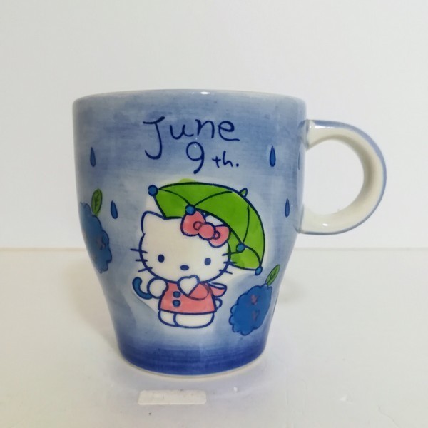 [Inutilisé / Expédition (toutes les préfectures) 510 yens ~ / 9 juin Gémeaux] Tasse d'anniversaire Hello Kitty peinte à la main KT0609, ustensiles à thé, Tasse, Fabriqué en céramique