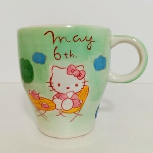 Art hand Auction [Sin usar / Envío (todas las prefecturas) desde 510 yenes / 6 de mayo Tauro] Taza de cumpleaños de Hello Kitty Taza de cumpleaños de Hello Kitty pintada a mano KT0506-2, utensilios de té, Taza, Cerámico